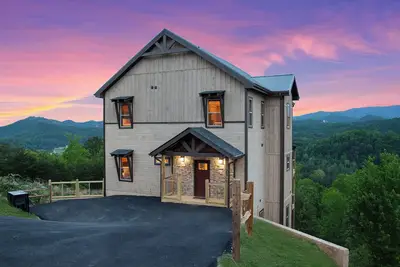 Image de Stunning View of Mt. LeConte, Private, 10 min to Pigeon Forge