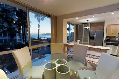 Image de August Sale! Coronado Shores 3bed 3 Bath Corner Unit W/ Ocean & Bay Views
