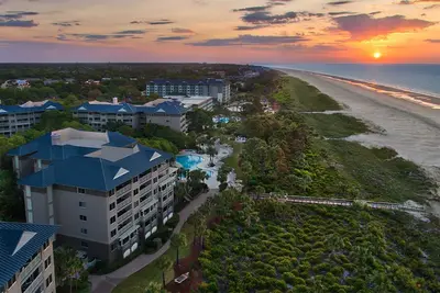 Image de Charming oceanfront 2-bedroom villa in Hilton Head Island with access to beach