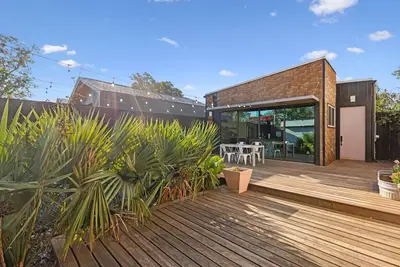 Image de Nouveau Bungalow | Sleeps 4