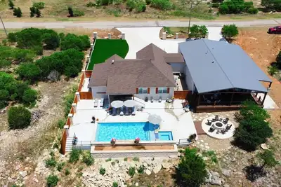 Image de Possum Kingdom 6-bedroom/4-bath house w/pool & game room-Pk Peaceful Perch
