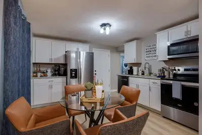 Image de Newly Remodeled -5 min to Ud and Downtown