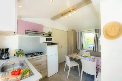 Image de Mobil-home | Comfort Xl | 2 Ch. | 4 pers. | Terrasse surélevée non couverte | Tv