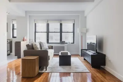 Blueground | Sutton Place 1bd apartment