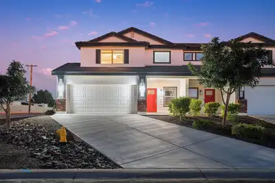 Image de Superstition Views - 3 Bedroom 2. 5 Bath w/ a Fun Backyard!