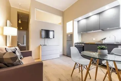 Image de Fantoni Excelsior Milan City Netflix 6 people