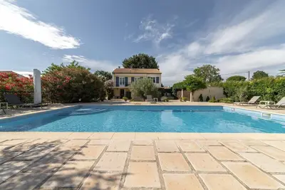 Image de Villa de luxe à Carpentras avec piscine privée