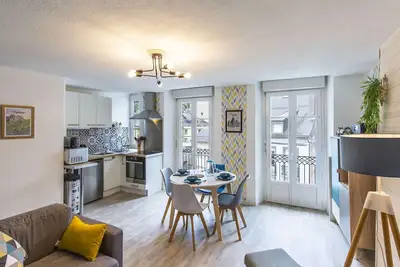 Image de Appartement Centre Cauterets, Confort Moderne, Cuisine Équipée