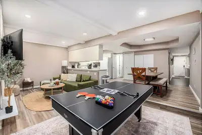 Image de 3 Bed Metro Detroit Gem w/ Games & Netflix