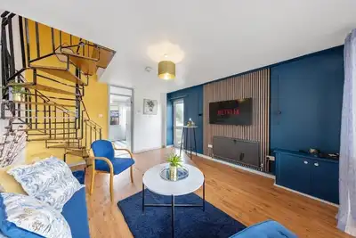 Image de Charming House with Hot Tub / sleeps 5