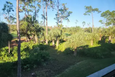 Image de Newly available condo in much desired Grandezza community