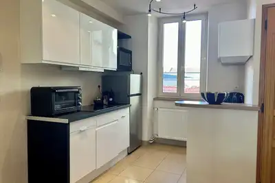 Image de Superbe T2 meublé refait à neuf en centre-ville