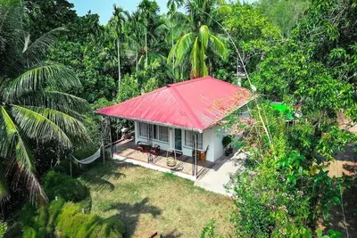 Image de The Escape - 2 Bhk Farm Villa With Private Stream & Secret Waterfall