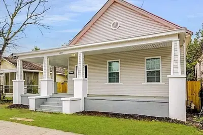 Image de Spacious 5-bedroom house with Ac and WiFi in charming Augusta