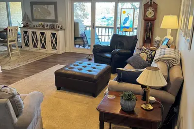 Image de Waterfront condo in Eastport, Only available for the Legislative session