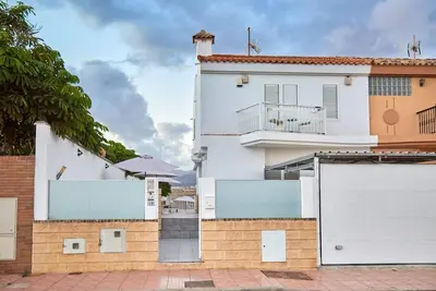 villa zen  great family home  location meloneras maspalomas
