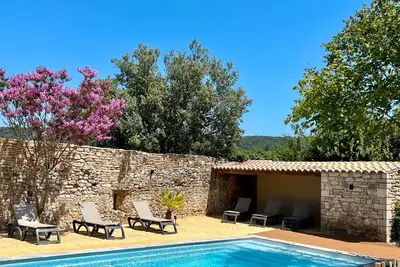 Image de Maison de vacances 'Maison Olivier, Authentiek En Luxe' avec vue montagne, piscine privée et Wi-Fi