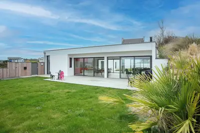 Image de Villa 'Ker Marie' avec vue sur la mer, terrasse privée et Wi-Fi