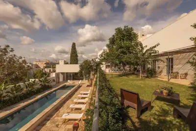 Image de Masseria with pool and garden in the center of town and 15 min from the beach