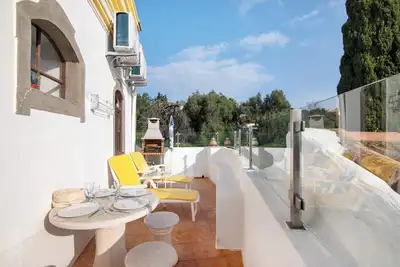 Image de Maison de vacances 'Solar Da Tirosa' avec piscine privée, terrasse privée et Wi-Fi