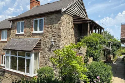 Image de Curlew Cottage, pet friendly, with a garden in Hope, Shropshire