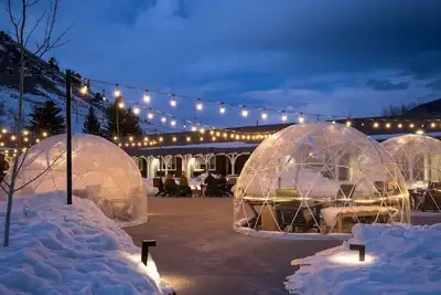 Image de Relax in Comfortable Room w\/ Modern Amenities at Rustic Jackson Hole Lodge