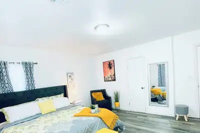 Image de The Charming Vermont House.