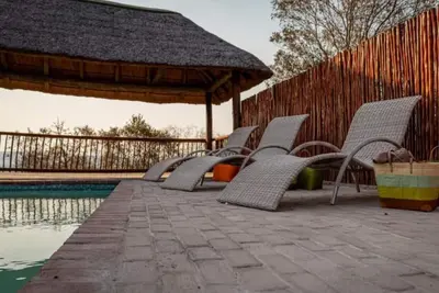 Image de Lodge de chasse privé Mmakuba, villa de trois chambres