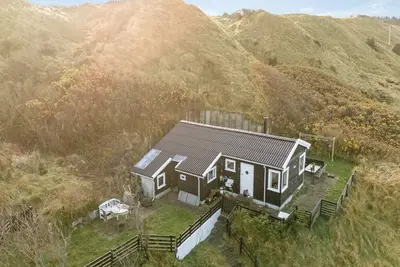 Image de \"Sella\" - 600m from the sea by Interhome