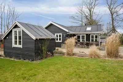 Image de \"Aksinja\" - 700m from the sea by Interhome