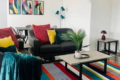 Image de Clyde 52 -Modern 2 bedroom apartment next to Hillington Train Station