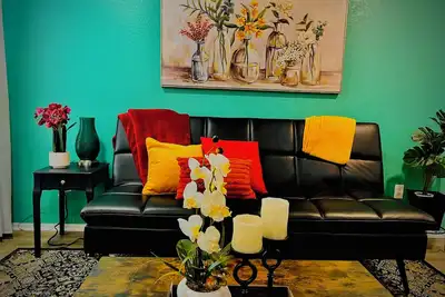 Image de Luxe Condo Double Bed Bliss Getaway near Disney