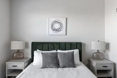 Image de Landing at Bridge at McKinney - 2 Bedrooms in Downtown Mc Kinney