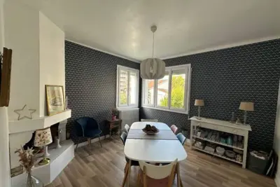 Image de Vacation in Chaville. Paris is a stone's throw away. View of Versailles