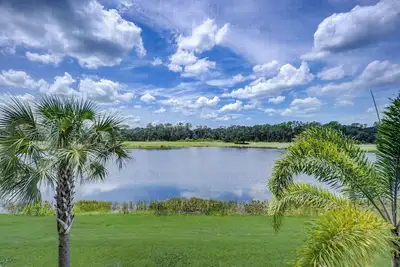 Image de Calling all snowbirds! Gorgeous 2bd/2ba condo in exclusive golf community