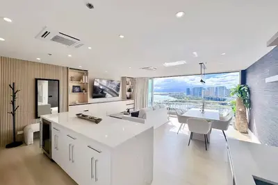 Image de Ilikai Penthouse-Grand Luxury Oceanview 2br/2bth with Parking