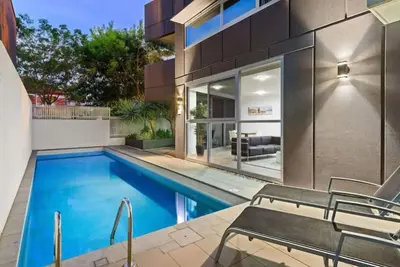 Image de Stunning Sunsets Over Brisbane Cbd w/ Pool
