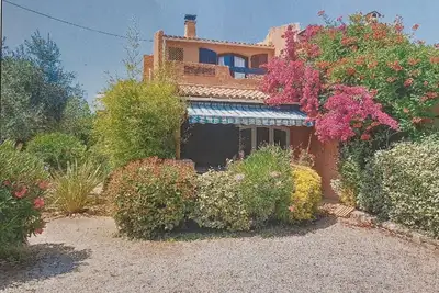 Image de Villa  \"Campanelle\"  A 80 M De La Plage De Saint Cyprien