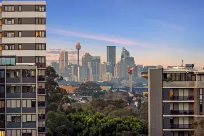 Image de Huge Mansion with City View | Sydney Airport
