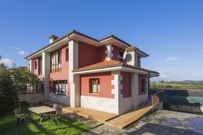 Image de Casa vacacional en Colombres. Ideal para familias. Se admiten mascotas