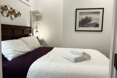 Image de Urban Sophistication, Next To The Waterfront