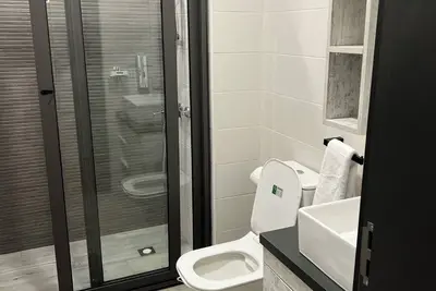Image de East Airpot Apartments 2 Bedroom Apt (Sbm 6)