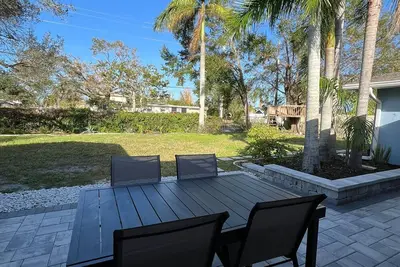 Image de Charming 2-bedroom Paradise Retreat near Ami, Bradenton Country Club & Img