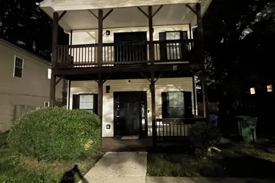 Image de Spacious Atlanta Duplex 3 BRs