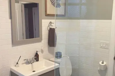 Image de Four bedroom - 2 bathroom apartment