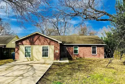 Image de Houston Sanctuary-pristine and spacious. Close to downtown & Bush Intl airport