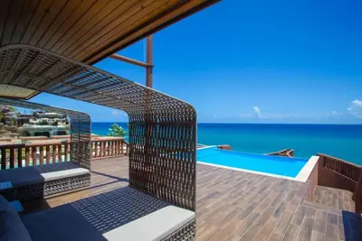 2 Bedroom villa with private pool