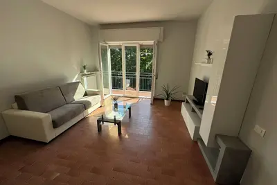 Image de Spacious and bright 3 and a half apartment with parking space, Wi-fi and wonderful balcony