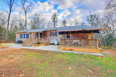 Image de Hermit Lake New Hampshire House!