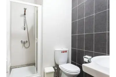 Image de A Lovely 2 Bedroom flat 3